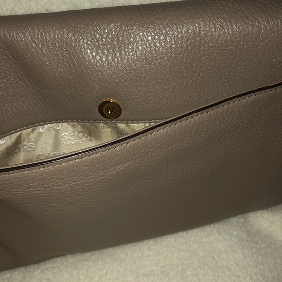 Michael Kors light brown clutch bag - Picture 6 of 6